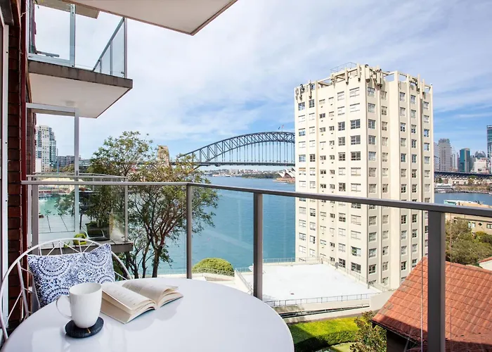 Harbour The Sun, Mcmahons Point Isyd