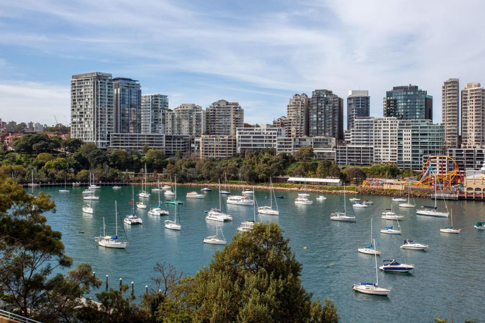 Harbour The Sun, Mcmahons Point Isyd Apartment Sydney